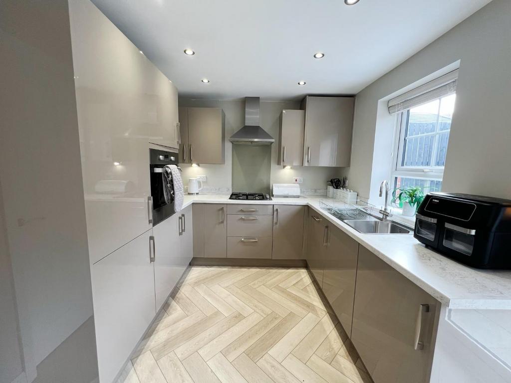 Kitchen / Diner