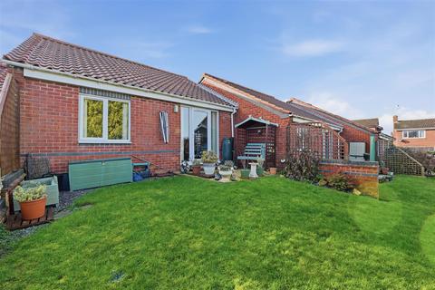 2 bedroom bungalow for sale, Wolsey Close, Southwell NG25
