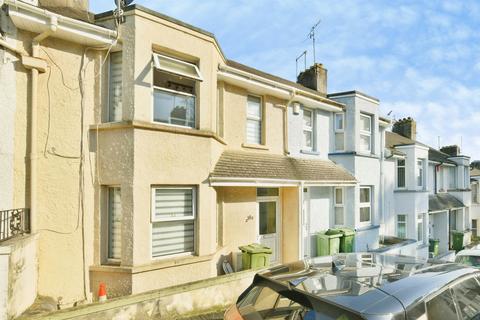 Warleigh Avenue, Plymouth