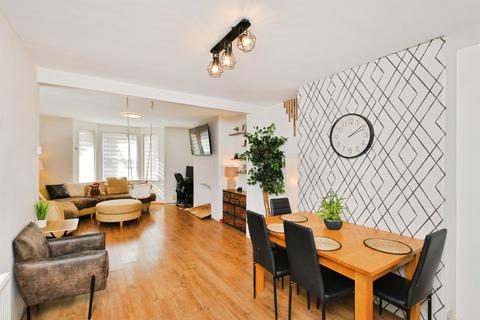3 bedroom terraced house for sale, Warleigh Avenue, Plymouth