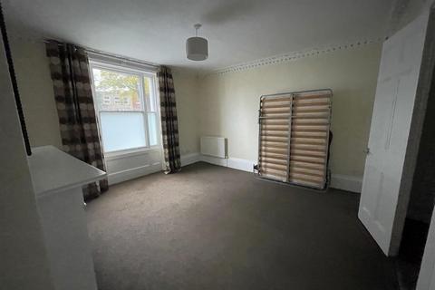 undefined, London Road, Cheltenham, GL52.