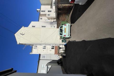 undefined, London Road, Cheltenham, GL52.