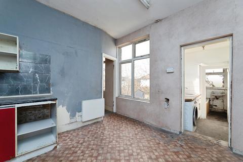3 bedroom terraced house for sale, Perrymans Farm Road, Ilford, IG2