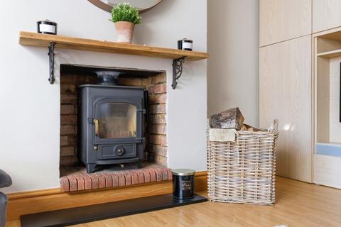 4 bedroom semi-detached house for sale, Woodland Drive, Hertfordshire AL4