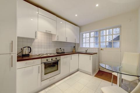 2 bedroom apartment to rent, Fulham Road, London, SW3