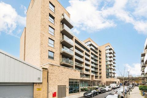 2 bedroom flat to rent, Hemming Street, London E1