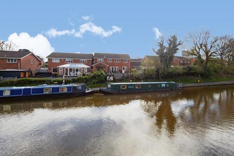 undefined, Canal Road, Cheshire CW12