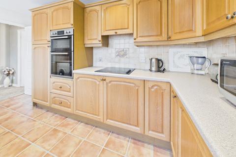 3 bedroom bungalow for sale, Glanton Close, Gateshead NE10
