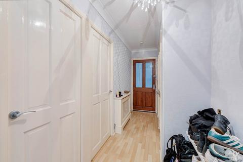 1 bedroom flat for sale, Heaton Court, Prestwich