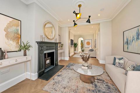 4 bedroom terraced house for sale, Warwick Road, Hampton Wick, Kingston Upon Thames, KT1