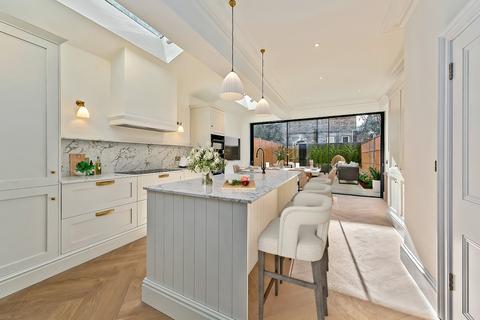 4 bedroom terraced house for sale, Warwick Road, Hampton Wick, Kingston Upon Thames, KT1
