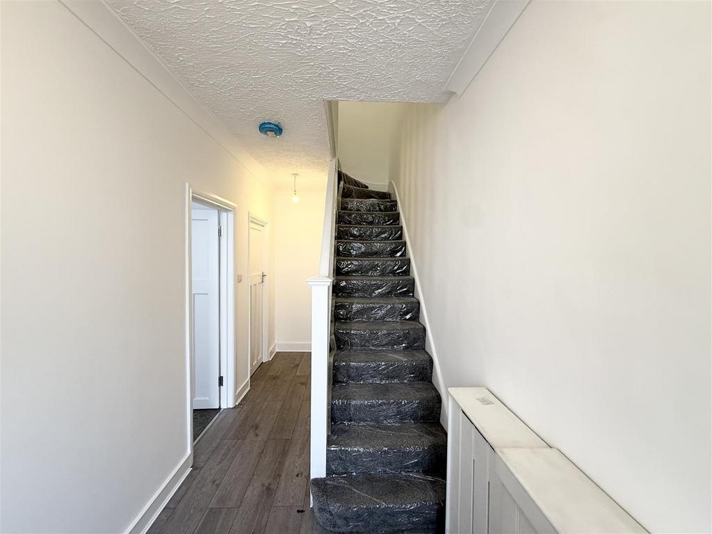 Hallway.jpeg