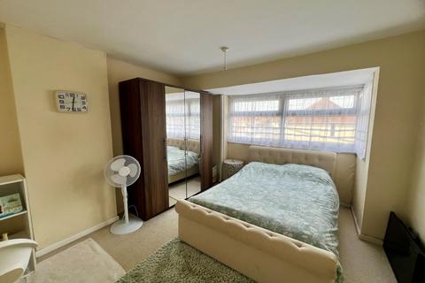 3 bedroom semi-detached house for sale, 7 Hall Crescent, West Bromwich, B71 1BS