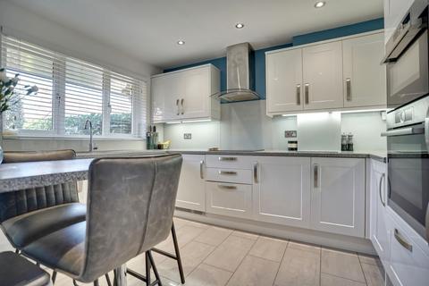 3 bedroom semi-detached house for sale, Walnut Tree Crescent, Sawbridgeworth, CM21