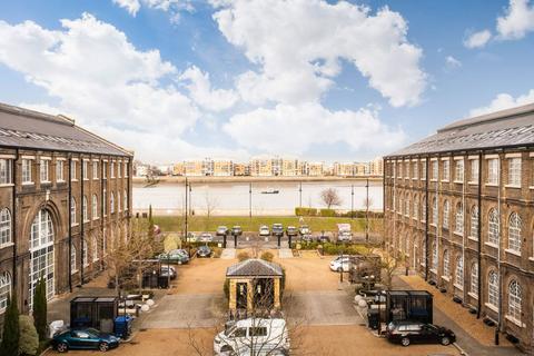 2 bedroom flat to rent, Marlborough Road, Woolwich Riverside, London, SE18