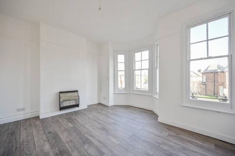 1 bedroom flat for sale, Gladstone Avenue, Wood Green, London, N22
