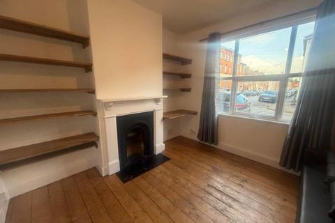 2 bedroom terraced house to rent, Shakespeare Road, The Mounts,  Northampton