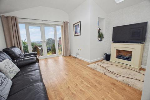3 bedroom detached house for sale, Greenwood Avenue, Upton, Pontefract, West Yorkshire