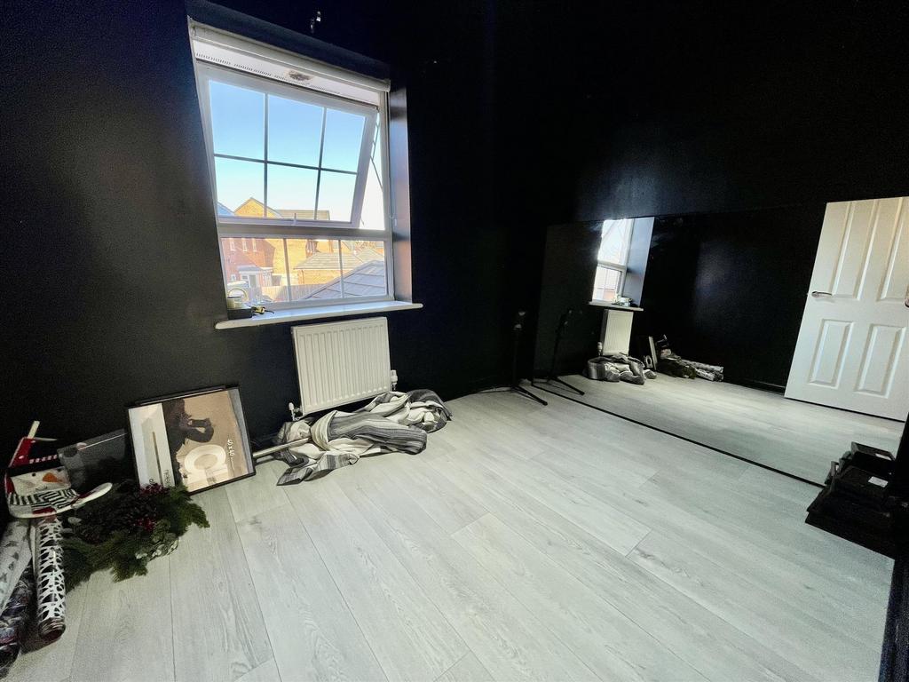 Bedroom 4 view 2