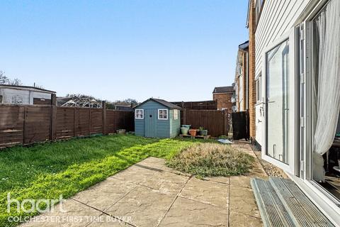 2 bedroom maisonette for sale, Havering Close, Colchester