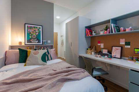 undefined, Platinum en Suite at The Waterways, 1 Pump Way, Lower Parliament Street NG1