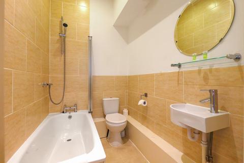 1 bedroom flat to rent, Cathedral Road, Cardiff, CF11