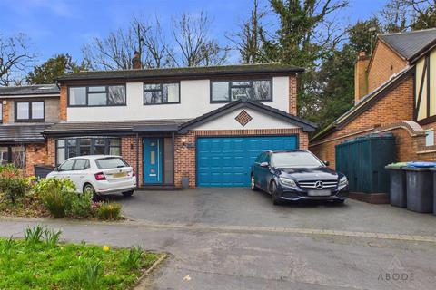 4 bedroom detached house for sale, Park Crescent, Doveridge DE6