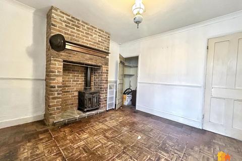 3 bedroom terraced house for sale, Sunnyside Road, Chesham, HP5