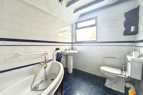 3 bedroom terraced house for sale, Sunnyside Road, Chesham, HP5