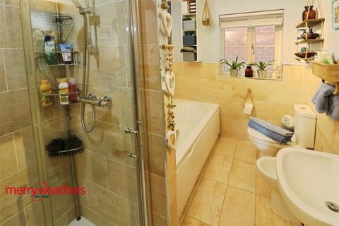 5 bedroom detached house for sale, Darley Cross, Worsbrough, Barnsley