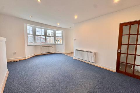 2 bedroom flat to rent, 13 Sweyn Road, Margate, Kent, CT9