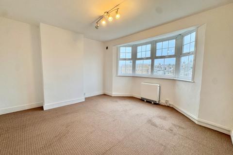 2 bedroom flat to rent, 13 Sweyn Road, Margate, Kent, CT9