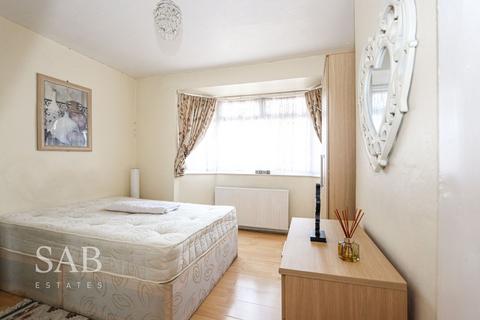 undefined, Ellesmere Road, Greenford, UB6