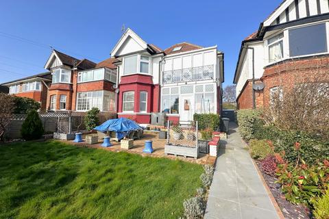 undefined, Manor Road, BEXHILL-ON-SEA, TN40