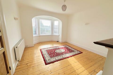 undefined, Manor Road, BEXHILL-ON-SEA, TN40