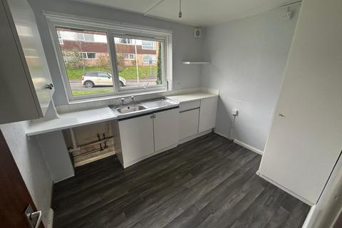2 bedroom apartment to rent, High Meadows, Wolverhampton WV6