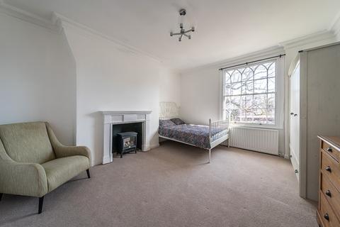 4 bedroom flat to rent, Streatham Hill London SW2