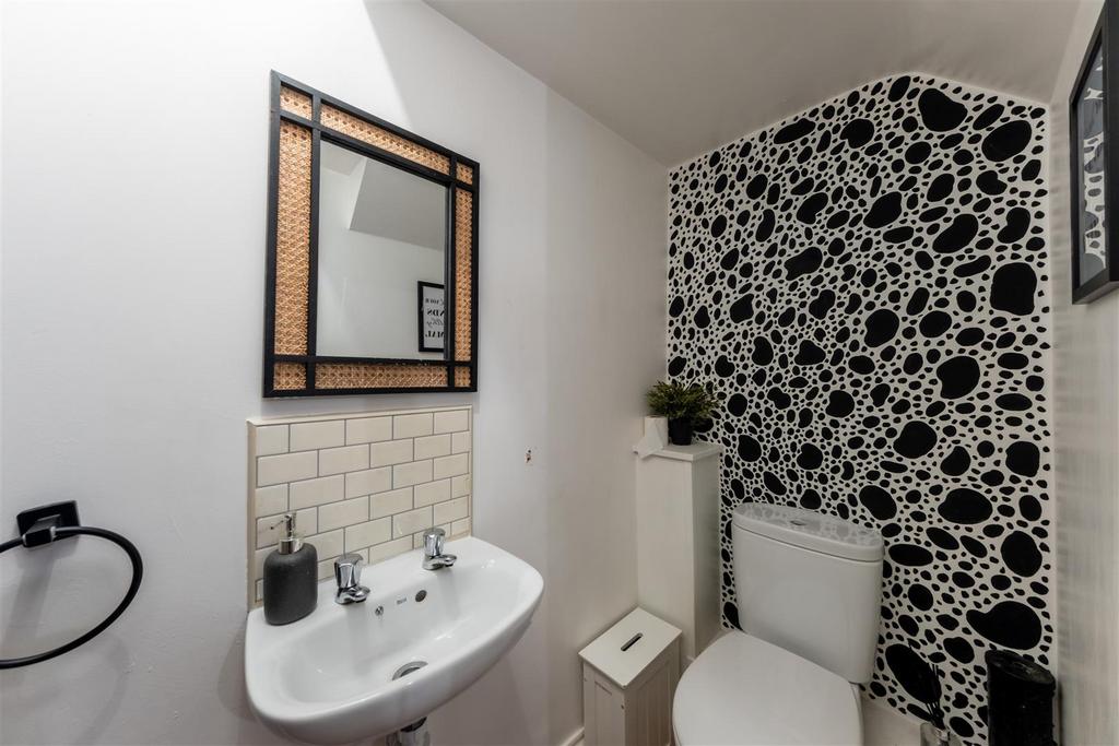 7 Mondram Green-012.JPG