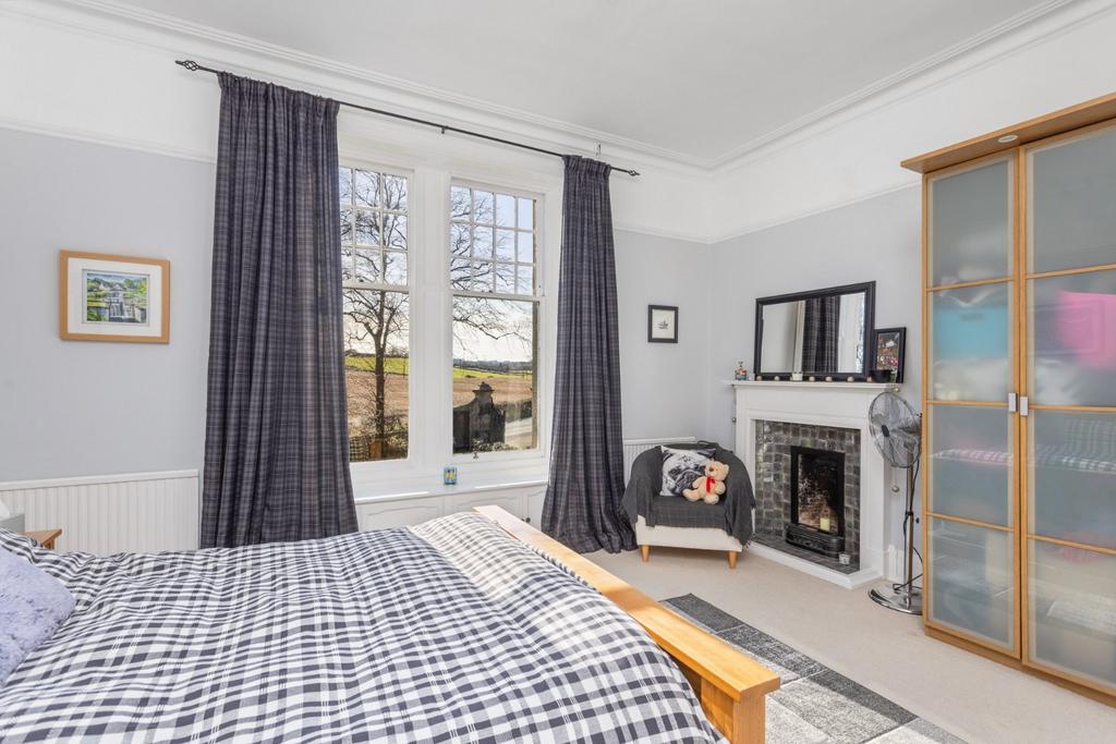 Large Bedroom