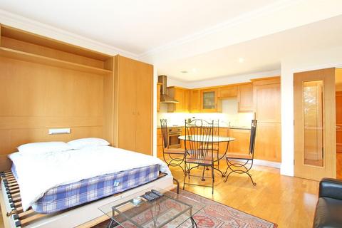 Studio to rent, Whitehouse Apartments, Southbank SE1