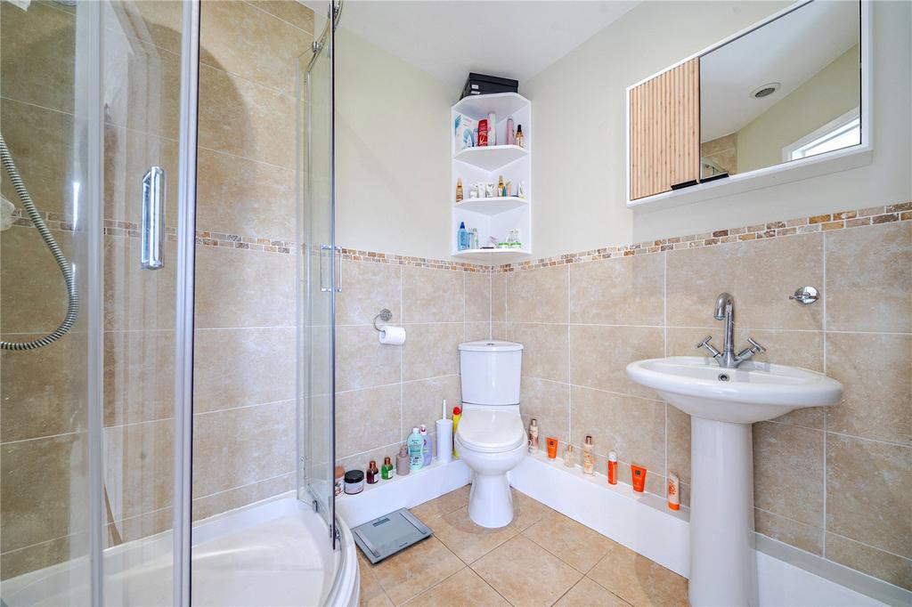 En-Suite Shower