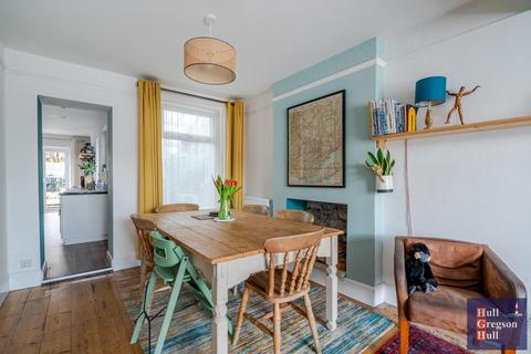 3 bedroom end of terrace house for sale, Clarence Road, Portland