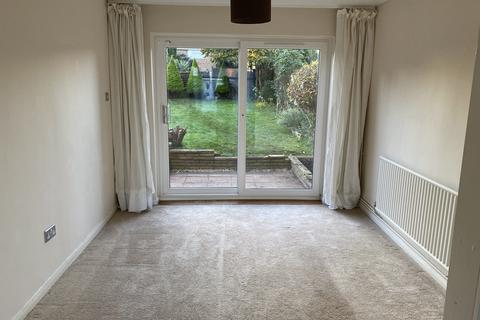 3 bedroom house to rent, Seabrook, Luton, LU4