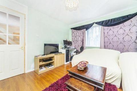 3 bedroom house to rent, Cornish Grove, London, SE20