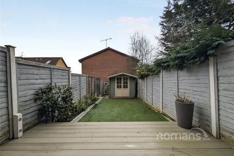 2 bedroom terraced house for sale, Fleetham Gardens, Lower Earley, Reading