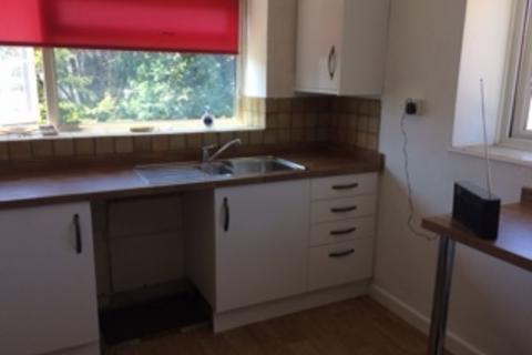 2 bedroom flat to rent, 35 Burnaby Road, BOURNEMOUTH BH4