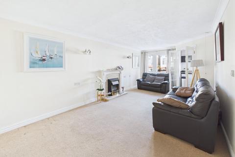 2 bedroom flat for sale, Tembani Court, Colin Road, Preston, Paignton