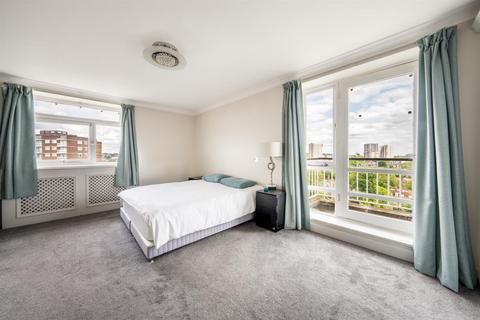 3 bedroom apartment to rent, St. Johns Wood Park, NW8