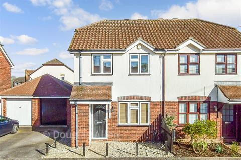 3 bedroom semi-detached house for sale, Church Road, Basildon SS15