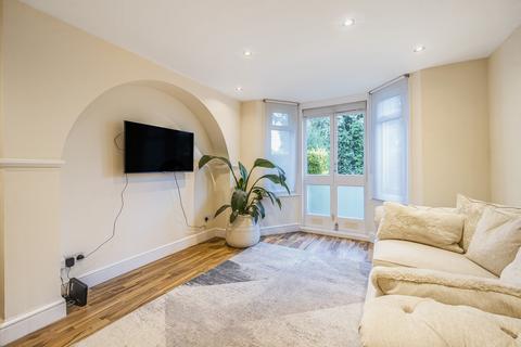 1 bedroom flat to rent, Peak Hill, Sydenham, London, SE26
